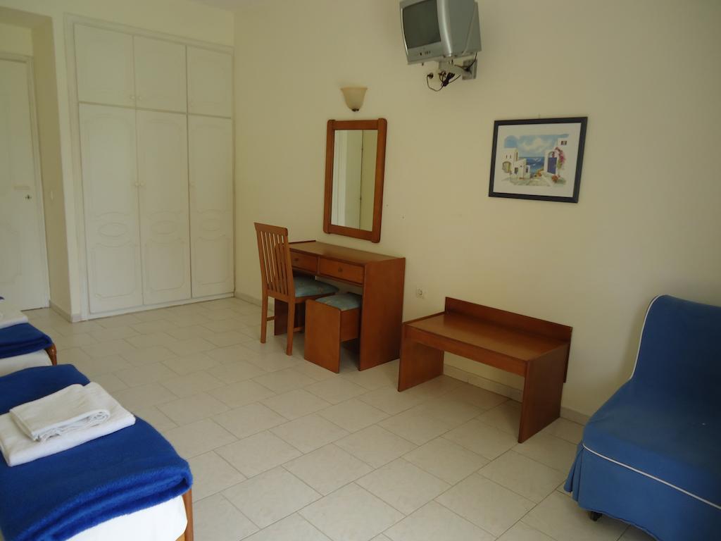 Corfu Sea Gardens Hotel Kávos Стая снимка